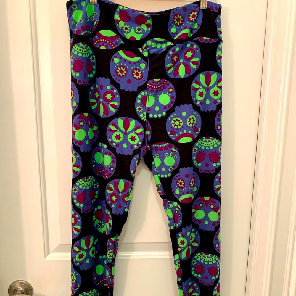 Lularoe TC Leggings - Sugar Skulls/Halloween